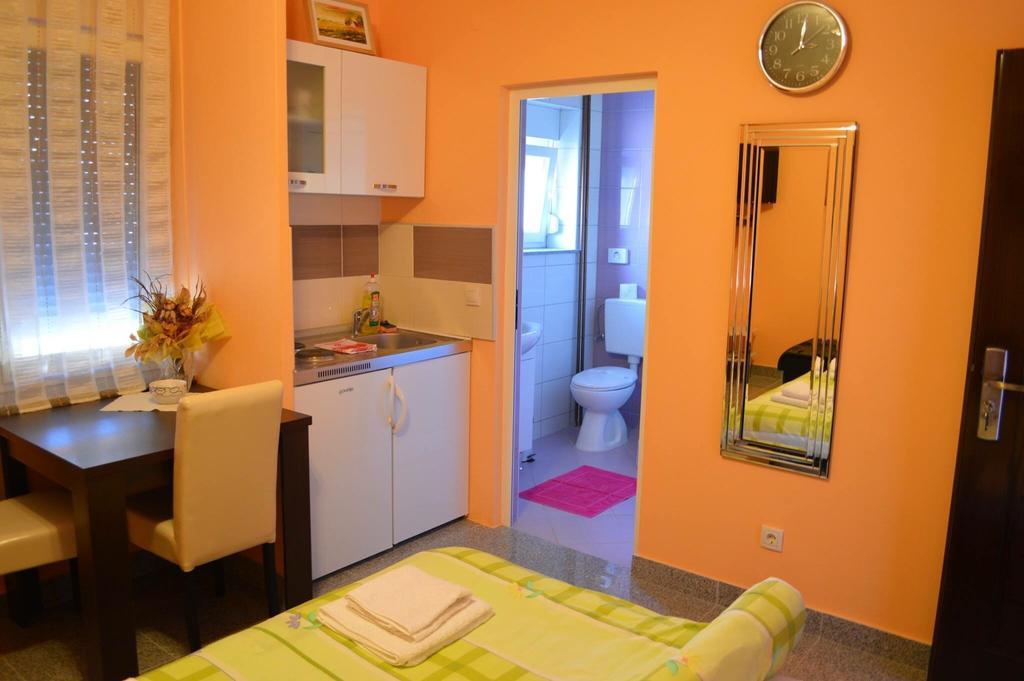 Apartments Kristal Kaštela Zewnętrze zdjęcie