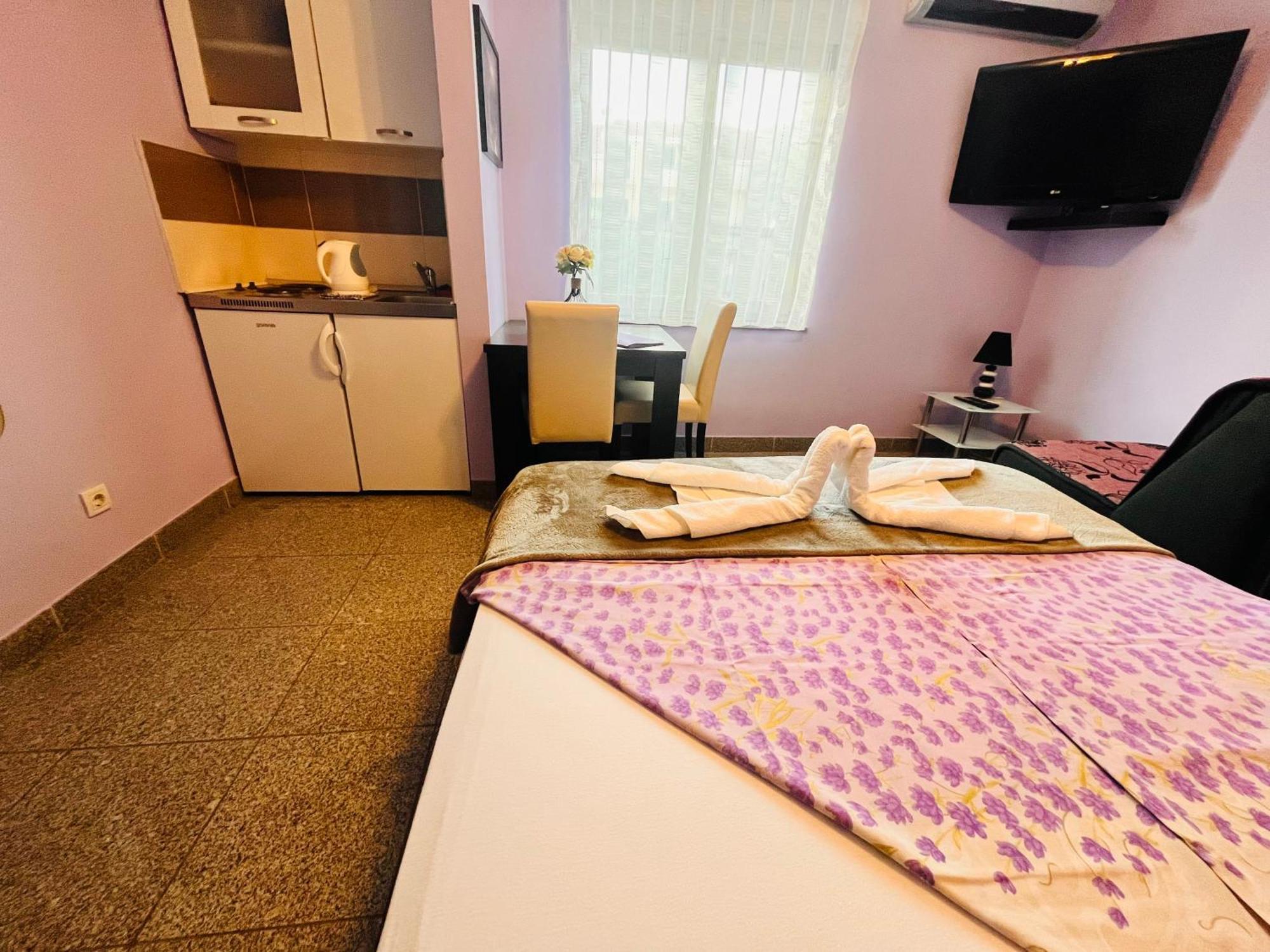 Apartments Kristal Kaštela Zewnętrze zdjęcie