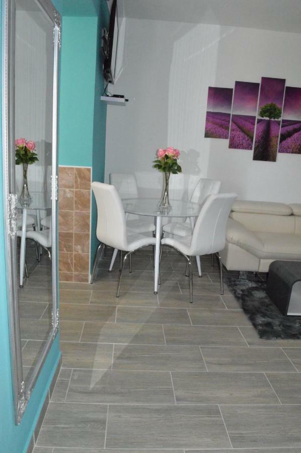 Apartments Kristal Kaštela Zewnętrze zdjęcie