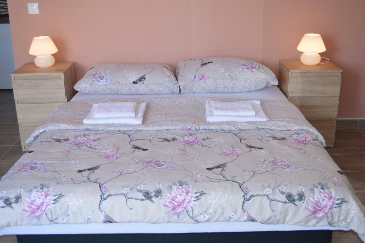 Apartments Kristal Kaštela Zewnętrze zdjęcie