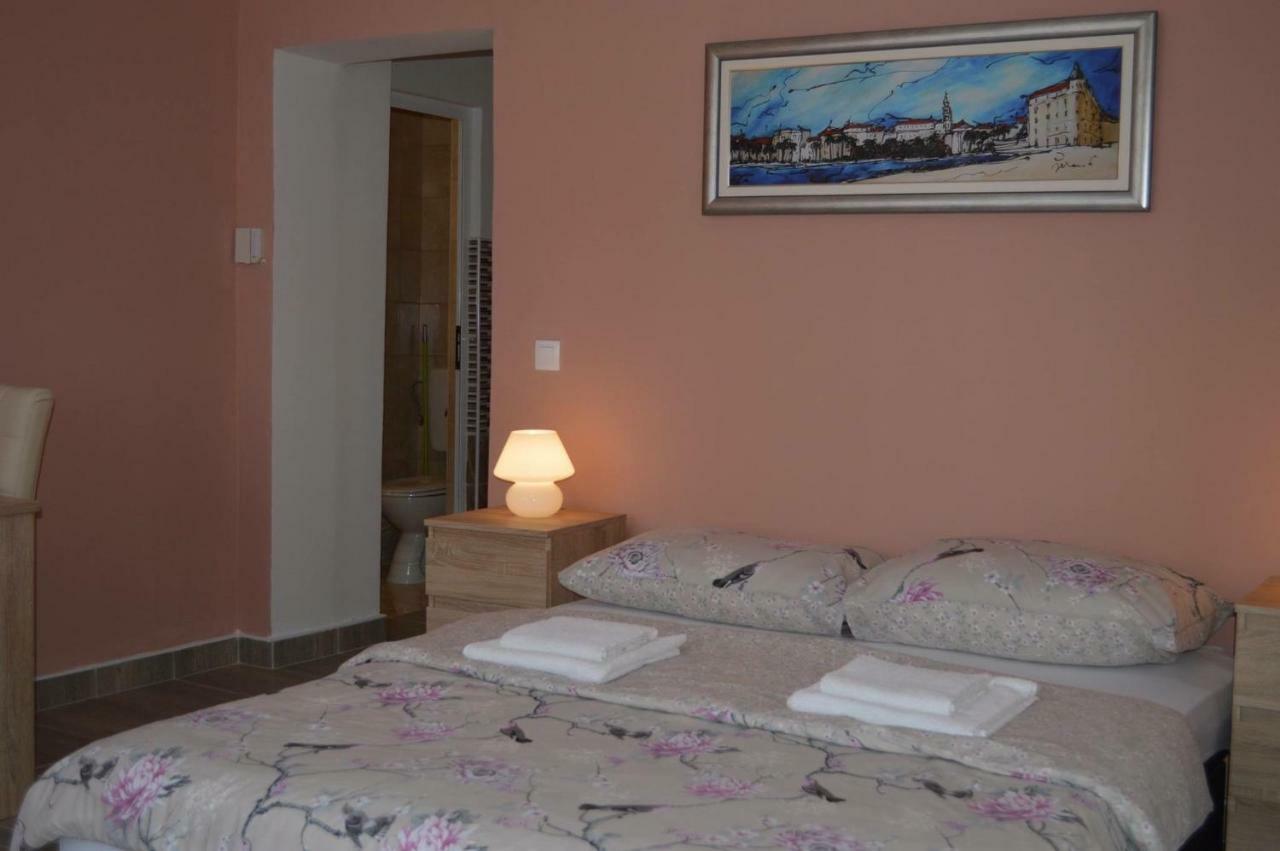 Apartments Kristal Kaštela Zewnętrze zdjęcie