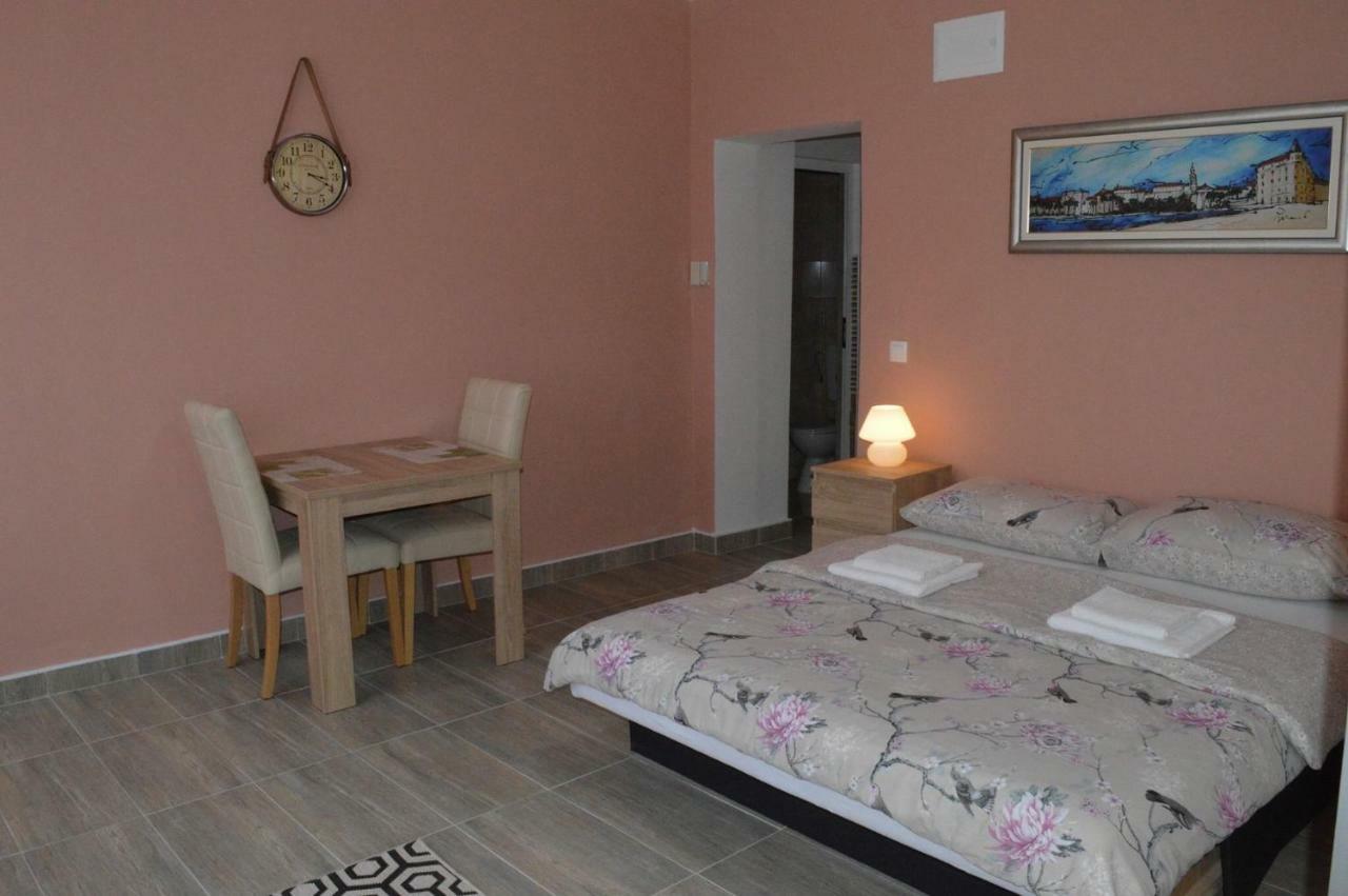 Apartments Kristal Kaštela Zewnętrze zdjęcie