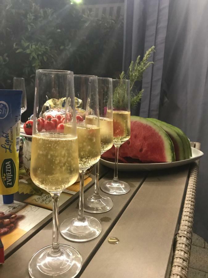Apartments Kristal Kaštela Zewnętrze zdjęcie